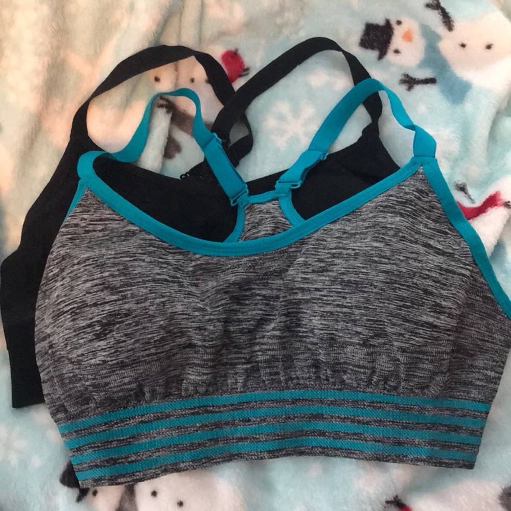 Two FLEX sports bras